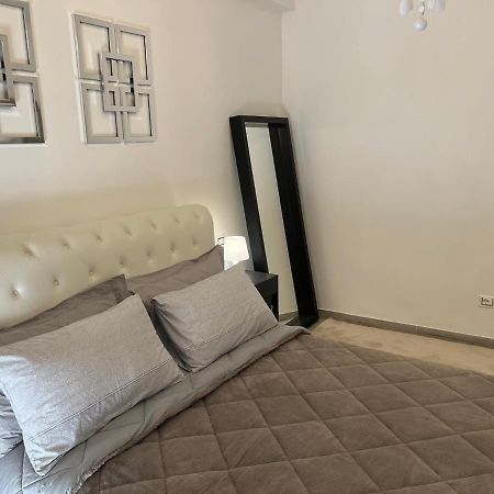Casa Pepi Apartment Pesaro Ngoại thất bức ảnh